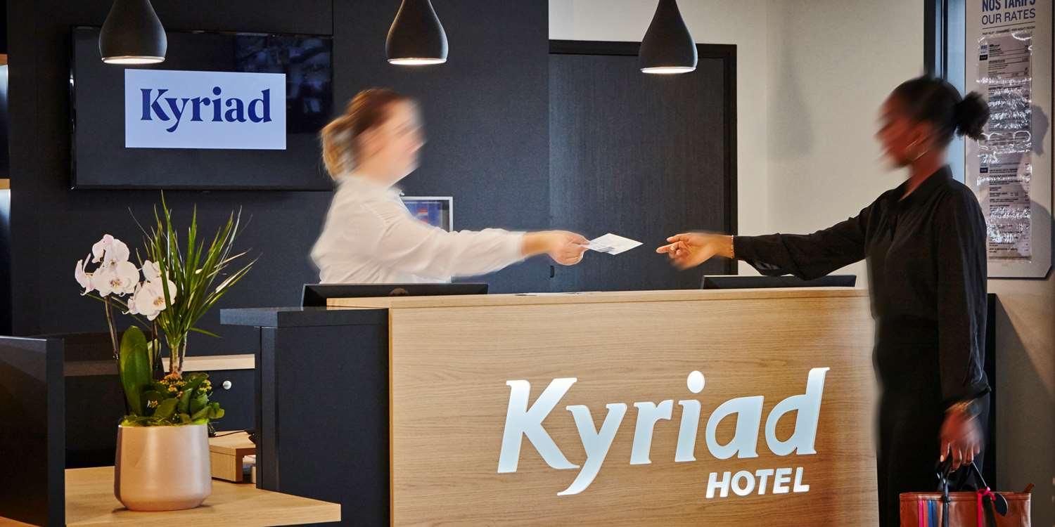 Kyriad Combs-La-Ville - Senart Exteriér fotografie
